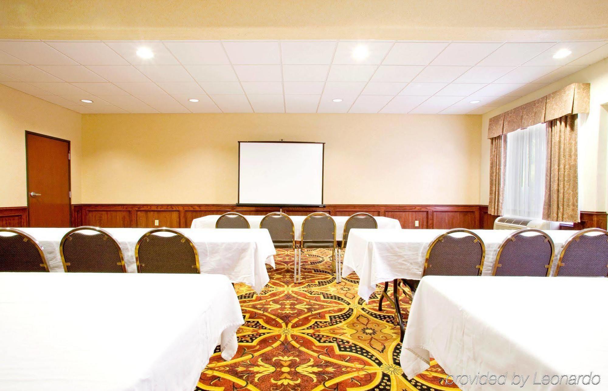 Holiday Inn Express Hotel And Suites Weslaco By Ihg Instalações foto